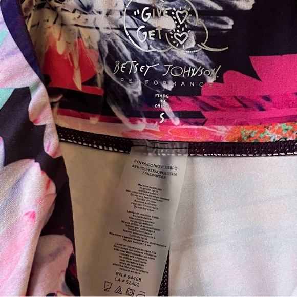 Betsey Johnson Leggings - Picture 6 of 7